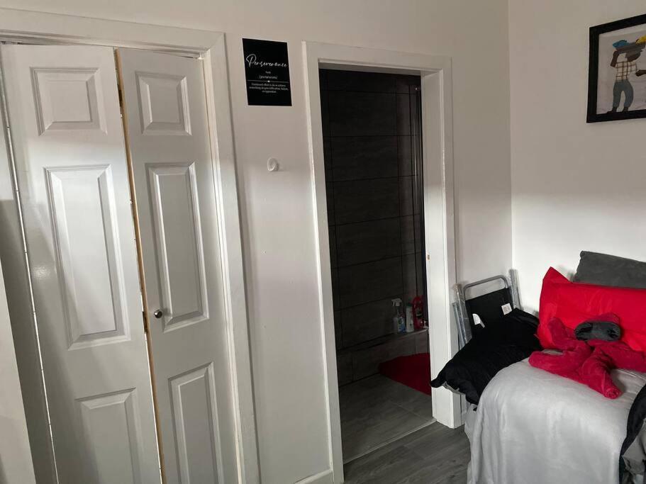 Limpenny Garden Flat Apartment Nottingham Bagian luar foto